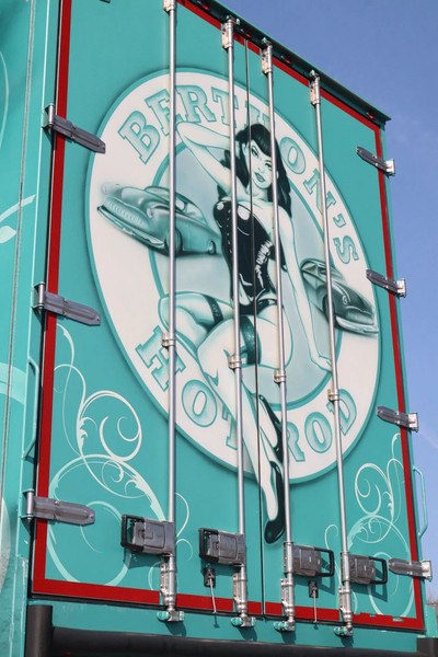 Camion fourgon Scania R560 V8 | BERTHONS HOT ROD | CUSTOM SPECIAL TRUCK: photos 14 Camion fourgon Scania R560 V8 | BERTHONS HOT ROD | CUSTOM SPECIAL TRUCK: photos 14