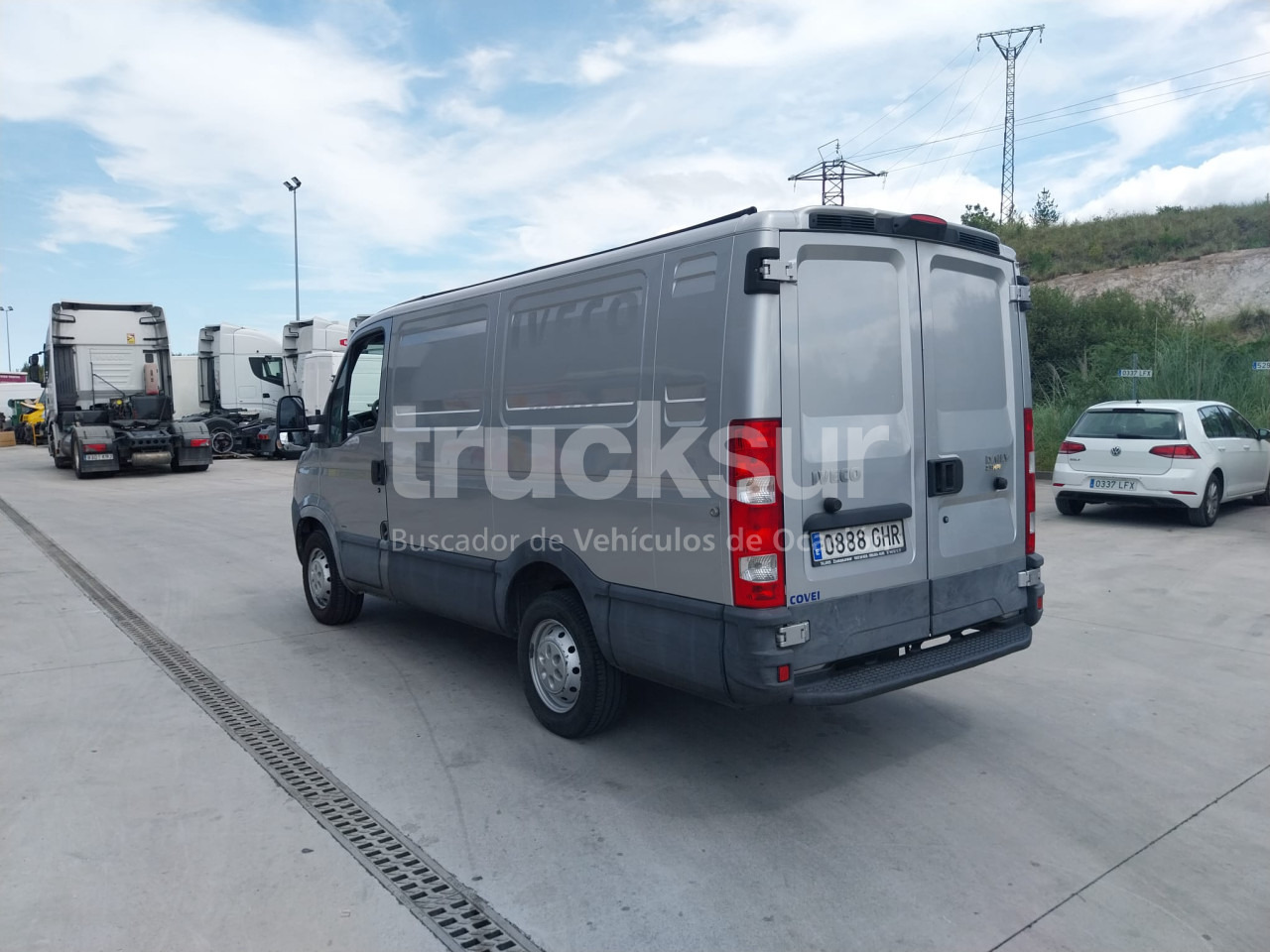 IVECO DAILY 35S12 7M3 - Fourgon grand volume: photos 5 IVECO DAILY 35S12 7M3 - Fourgon grand volume: photos 5