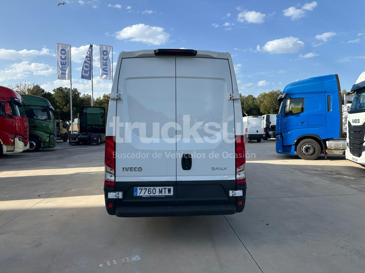 Fourgon grand volume IVECO DAILY 35S16 F 16M3: photos 6