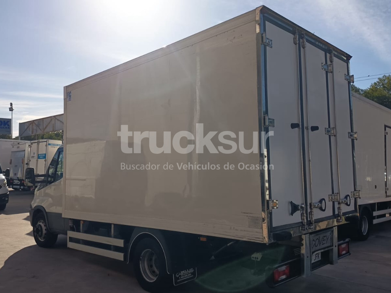 IVECO DAILY 70C15 - Camion fourgon: photos 3 IVECO DAILY 70C15 - Camion fourgon: photos 3