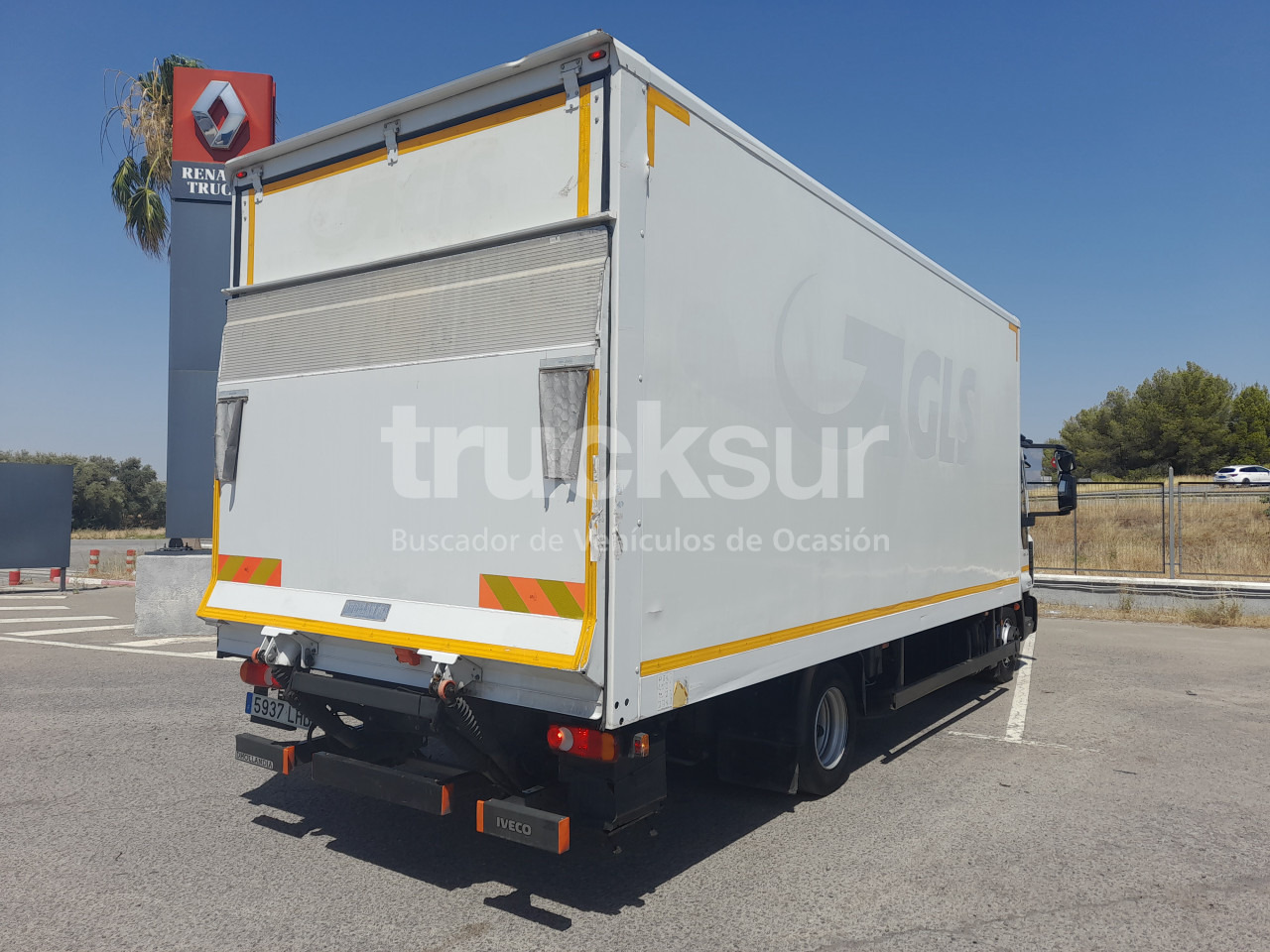 IVECO EUROCARGO 210.75 P/E - Camion fourgon: photos 4 IVECO EUROCARGO 210.75 P/E - Camion fourgon: photos 4