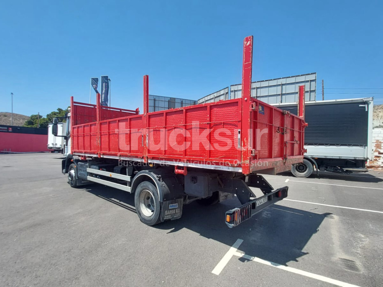 IVECO EUROCARGO 250.123 - Camion benne: photos 4 IVECO EUROCARGO 250.123 - Camion benne: photos 4