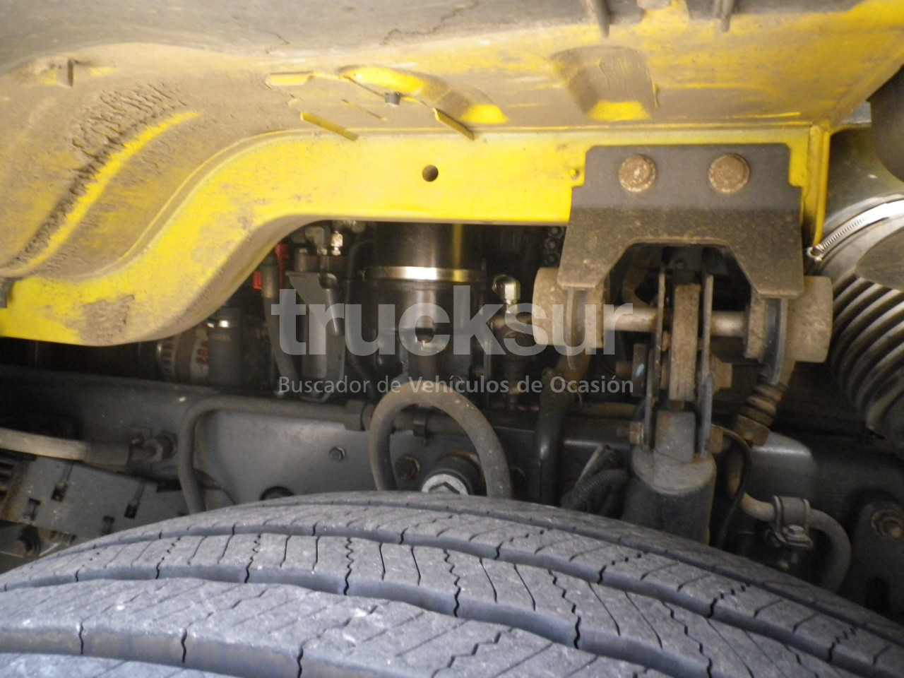 RENAULT D380.26  6X2*4 ejes 6x2*4 — crédit-bail RENAULT D380.26  6X2*4 ejes 6x2*4: photos 12