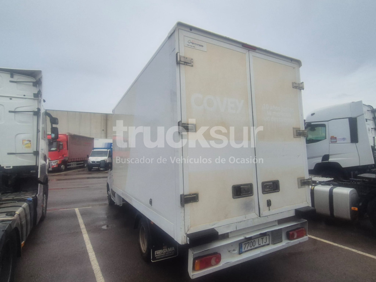 RENAULT MASTER 165.35 - Fourgon grand volume: photos 5 RENAULT MASTER 165.35 - Fourgon grand volume: photos 5