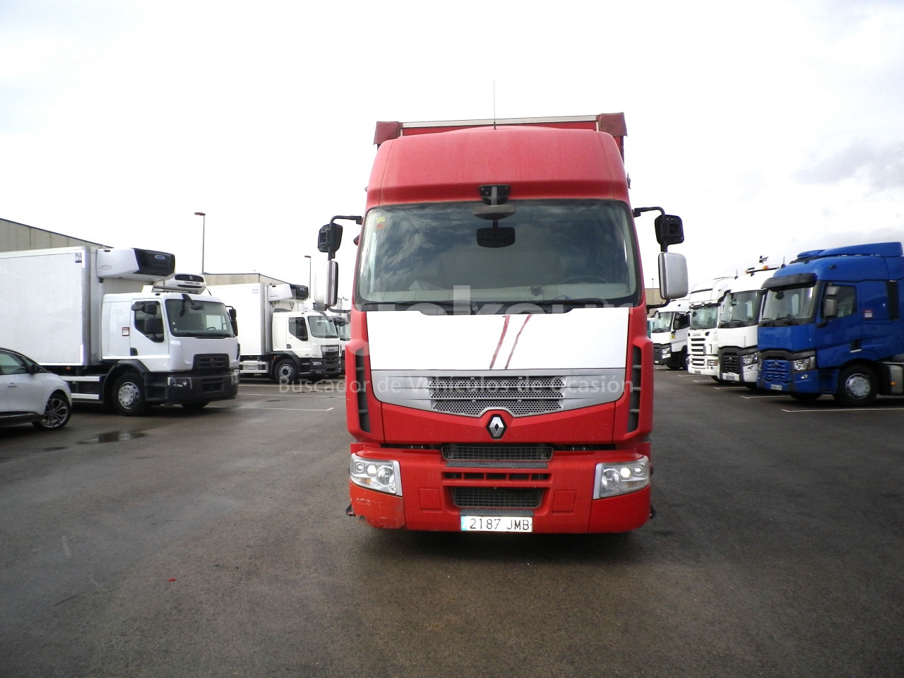 RENAULT PREMIUM 460 DXI REMOLCADOR - Camion à rideaux coulissants: photos 3 RENAULT PREMIUM 460 DXI REMOLCADOR - Camion à rideaux coulissants: photos 3