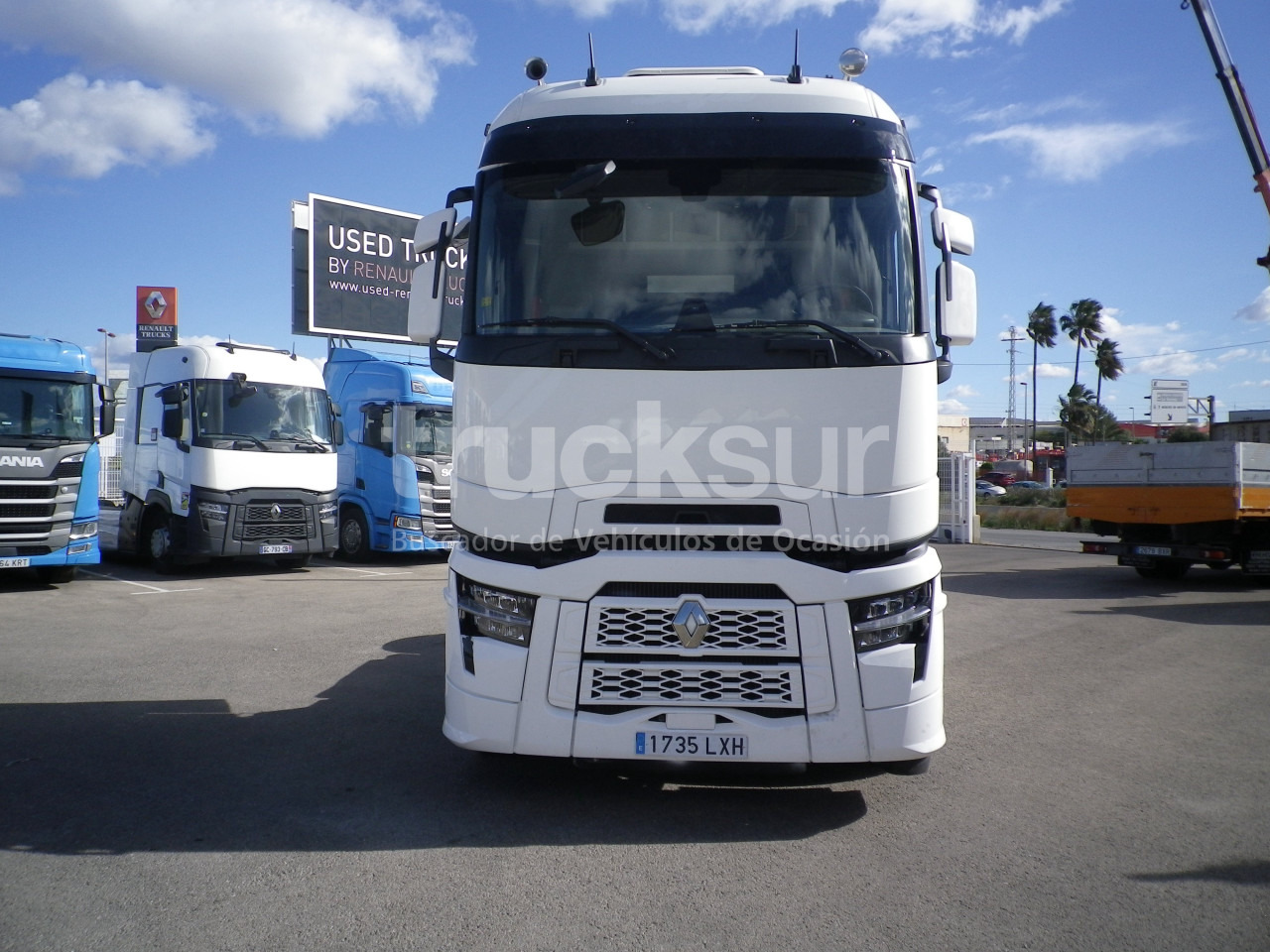 RENAULT T520 HIGH SLEEPER CAB - Tracteur routier: photos 4 RENAULT T520 HIGH SLEEPER CAB - Tracteur routier: photos 4