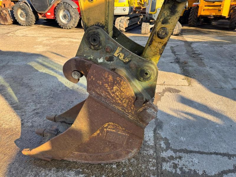 Pelle sur chenille Caterpillar 312BL: photos 6 Pelle sur chenille Caterpillar 312BL: photos 6