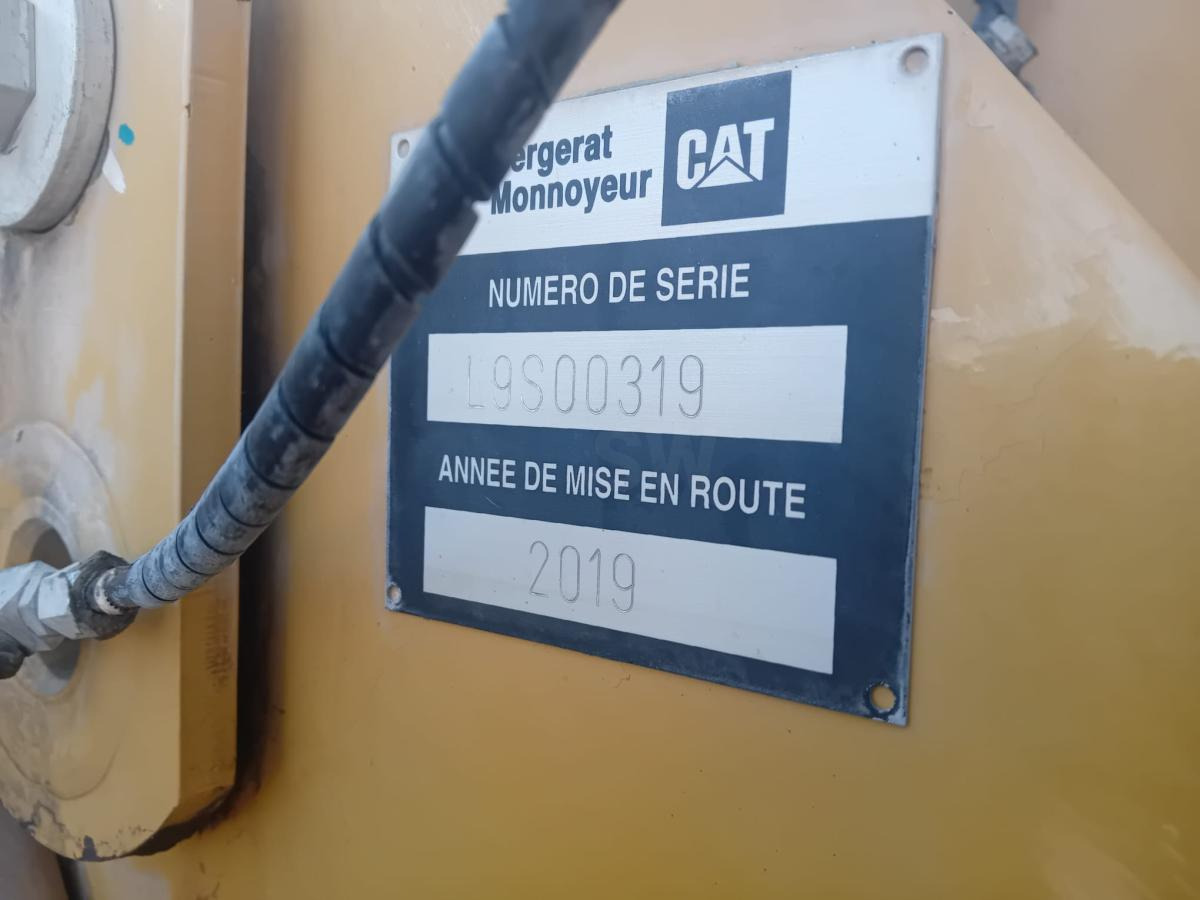 Caterpillar 972K - Chargeuse sur pneus: photos 2 Caterpillar 972K - Chargeuse sur pneus: photos 2