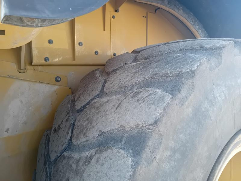 Caterpillar 972K - Chargeuse sur pneus: photos 5 Caterpillar 972K - Chargeuse sur pneus: photos 5