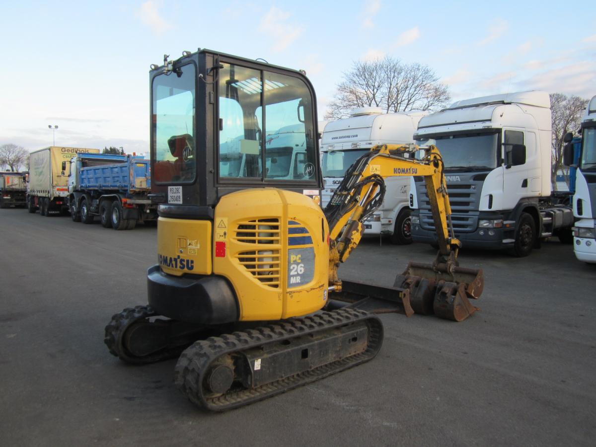 Komatsu PC26MR-3 - Mini pelle: photos 3 Komatsu PC26MR-3 - Mini pelle: photos 3