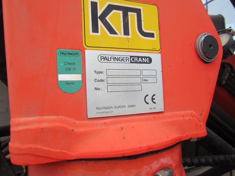 Mercedes Axor 3236 - Camion ampliroll: photos 5 Mercedes Axor 3236 - Camion ampliroll: photos 5