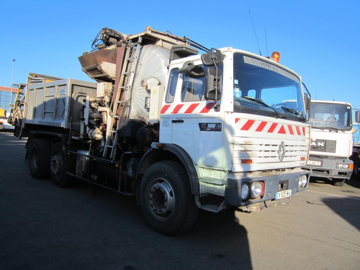 Renault G 300 - Répandeuse: photos 2 Renault G 300 - Répandeuse: photos 2