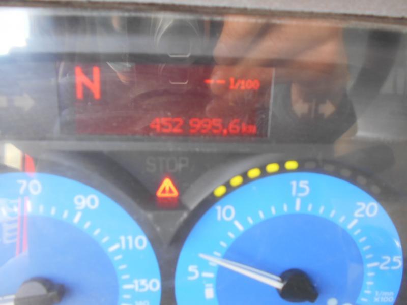 Camion benne Renault Kerax 370: photos 12