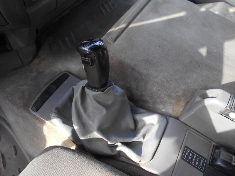 Camion benne Renault Kerax 370: photos 10