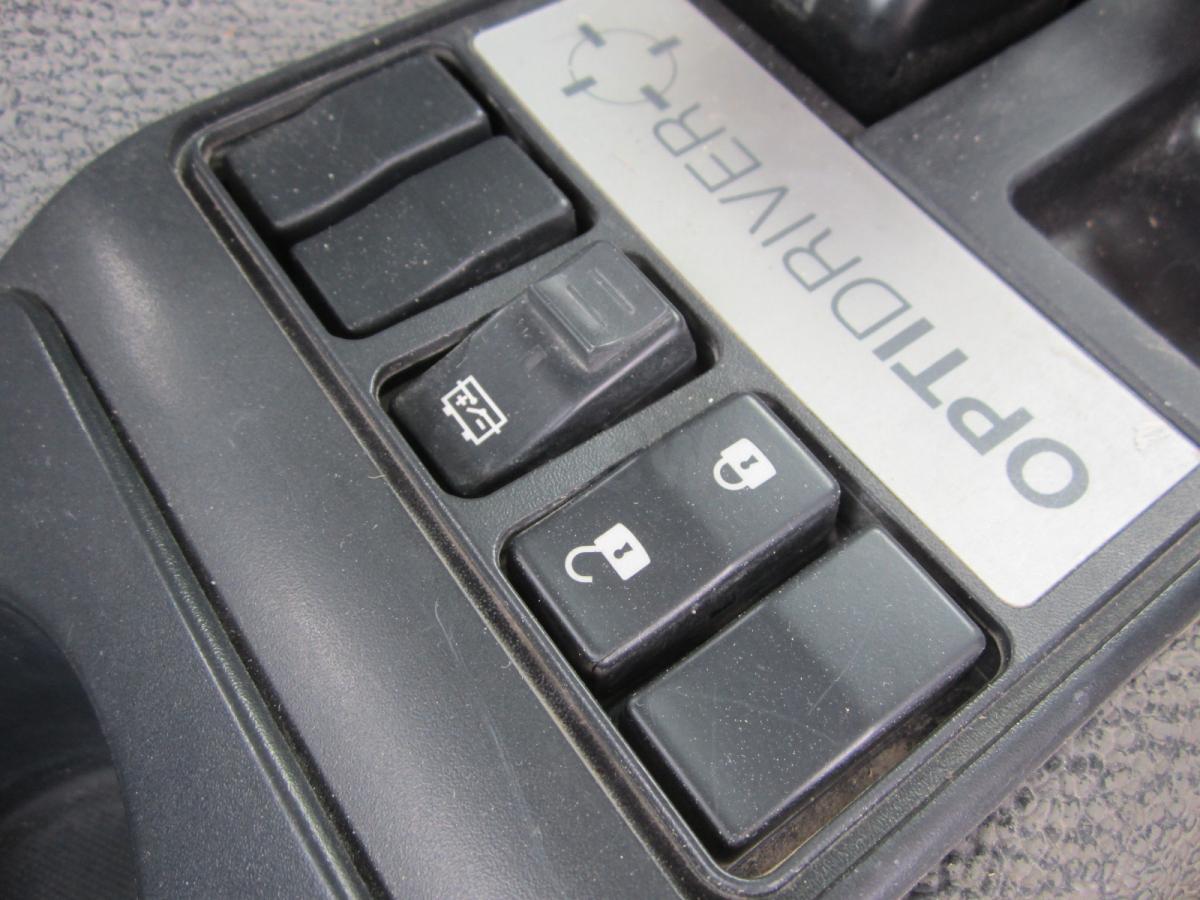 Camion multibenne Renault Kerax 460 DXI: photos 11 Camion multibenne Renault Kerax 460 DXI: photos 11