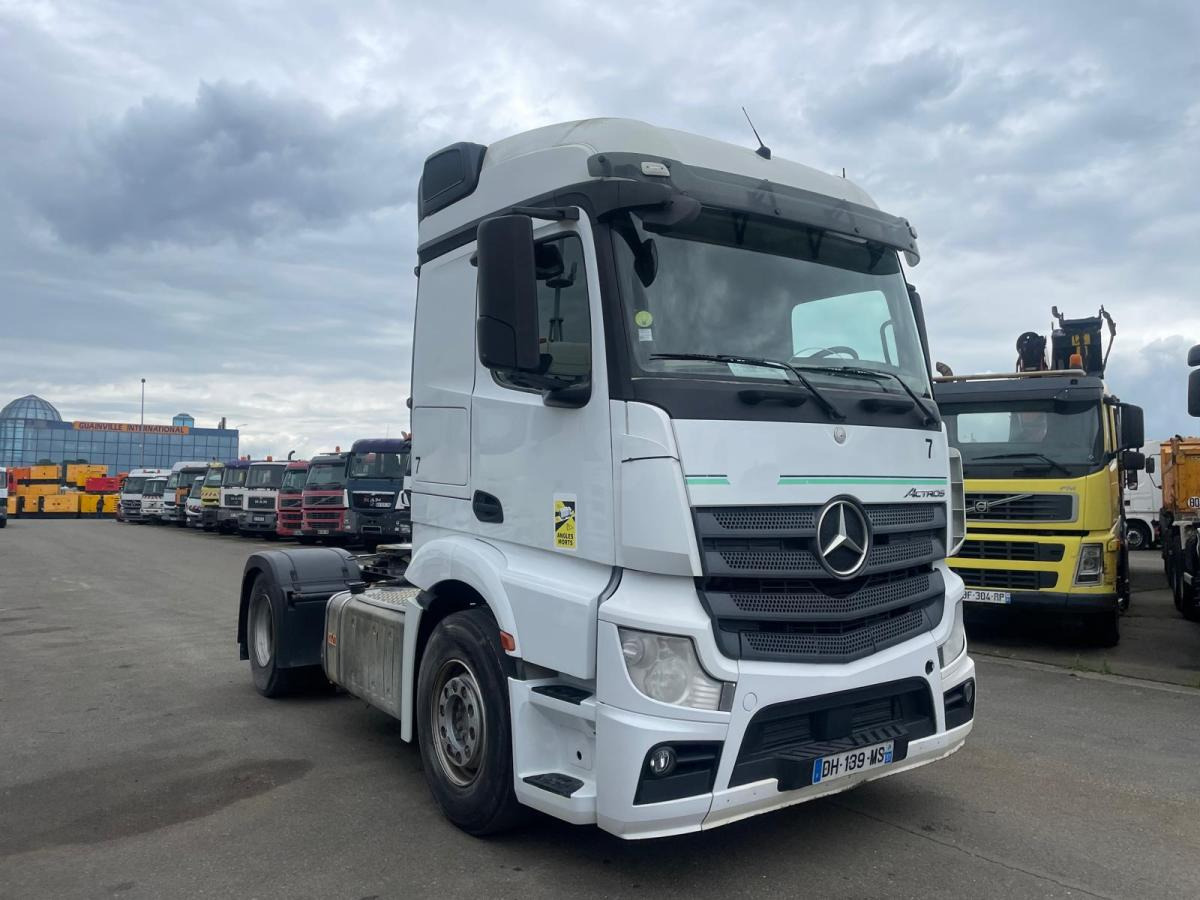 Mercedes Actros 1845 - Tracteur routier: photos 1 Mercedes Actros 1845 - Tracteur routier: photos 1