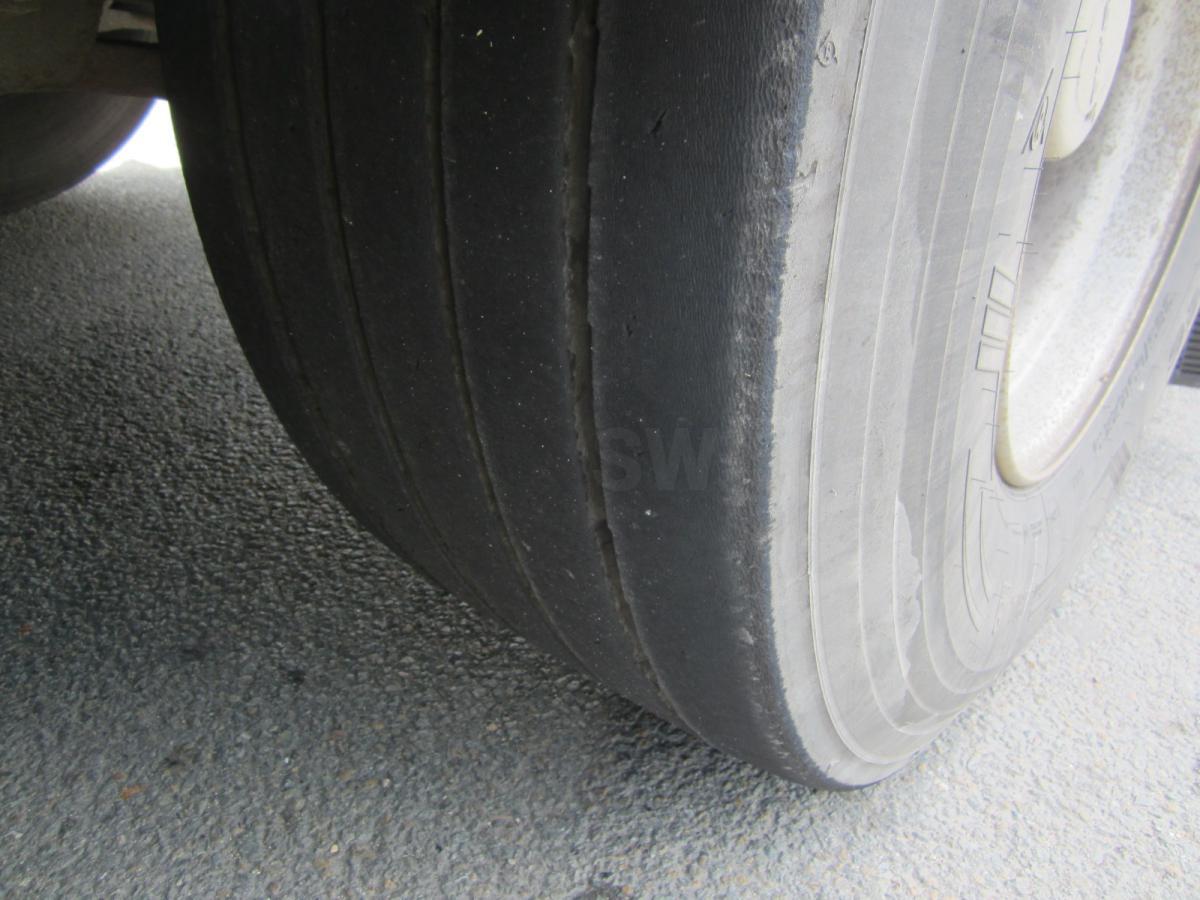 Trailor - Semi-remorque rideaux coulissants: photos 4 Trailor - Semi-remorque rideaux coulissants: photos 4