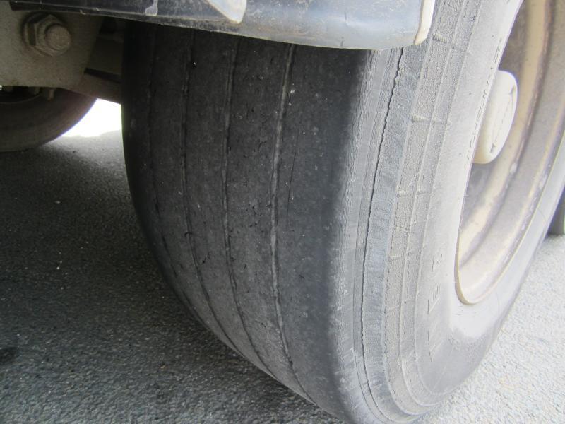 Trailor - Semi-remorque rideaux coulissants: photos 3 Trailor - Semi-remorque rideaux coulissants: photos 3