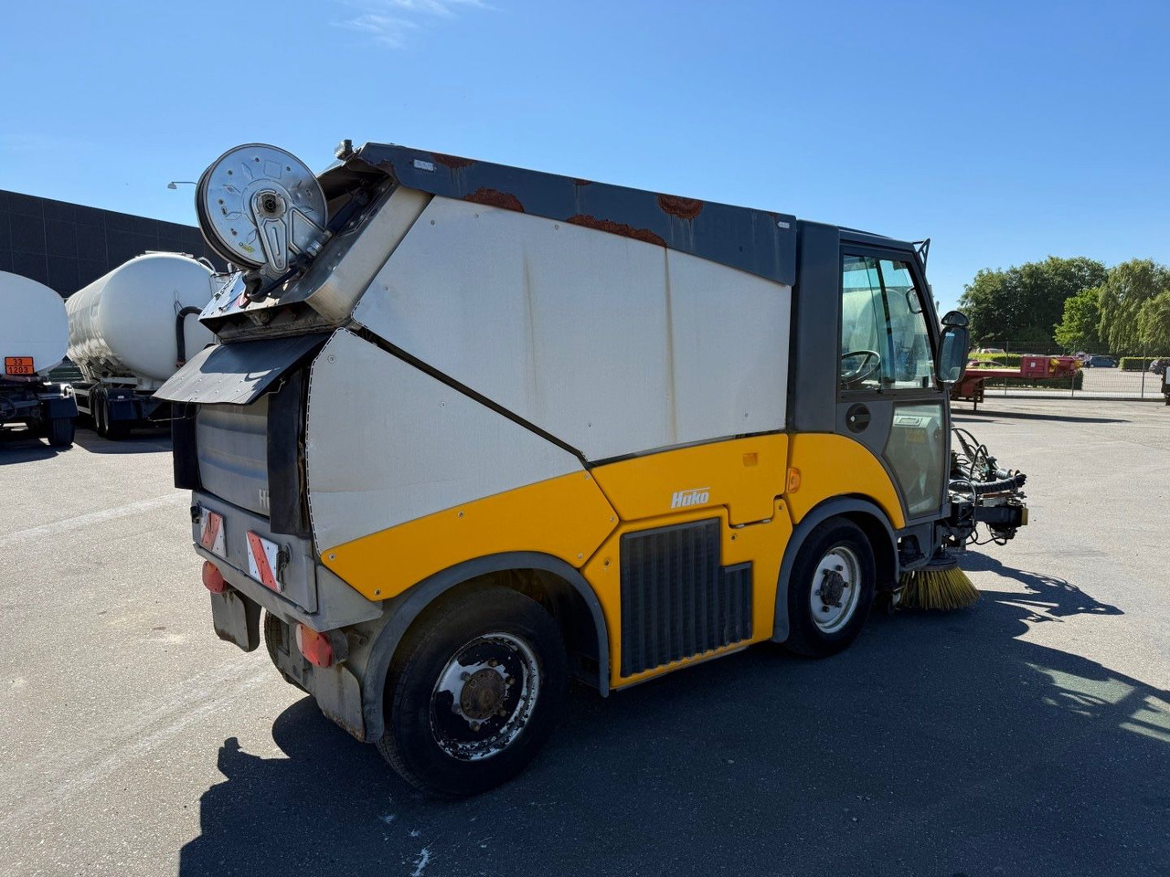 Hako Citymaster 2000 4x4 Euro 5 Kehrmaschine - Balayeuse de voirie: photos 3 Hako Citymaster 2000 4x4 Euro 5 Kehrmaschine - Balayeuse de voirie: photos 3