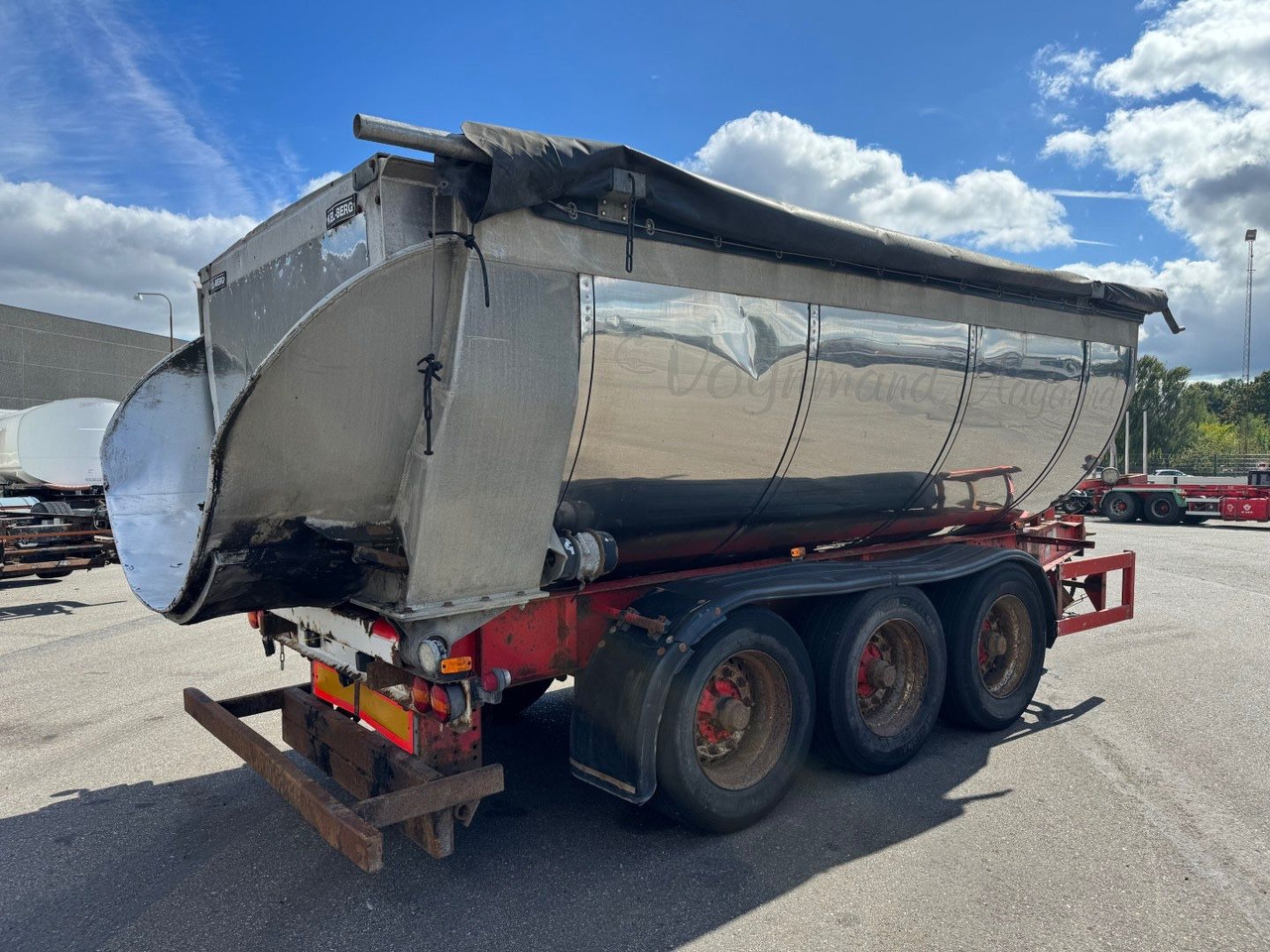 Kel-Berg 3 axle Asphalt tipper / Asphalt Kipper - Remorque benne: photos 4 Kel-Berg 3 axle Asphalt tipper / Asphalt Kipper - Remorque benne: photos 4