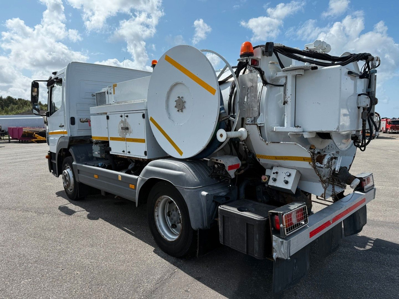 Mercedes-Benz Atego 1323 RHD Euro 6 Hvidtved Larsen Cityflex - Camion vidangeur: photos 3 Mercedes-Benz Atego 1323 RHD Euro 6 Hvidtved Larsen Cityflex - Camion vidangeur: photos 3