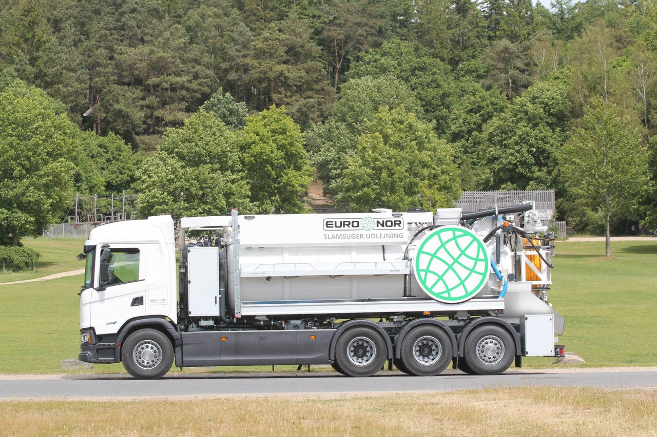 Scania G460 B8x4*4NBMN Bucher FlexLine CM140 - Camion vidangeur: photos 4 Scania G460 B8x4*4NBMN Bucher FlexLine CM140 - Camion vidangeur: photos 4
