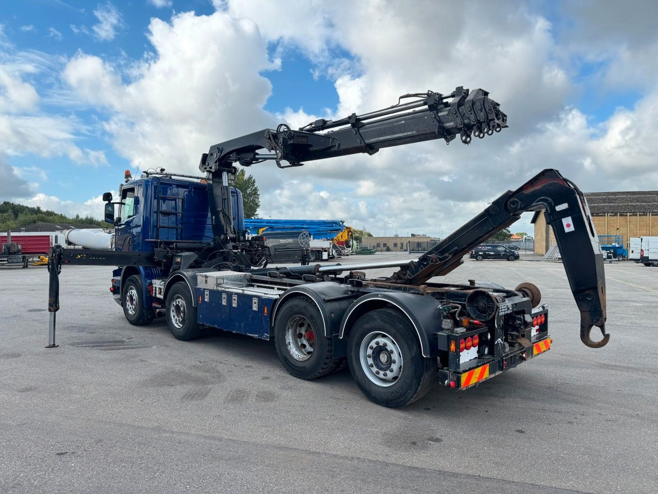 Scania G480 8x2*6 Hakenlift / Hiab 244 EP-5 Hipro - Camion grue: photos 4 Scania G480 8x2*6 Hakenlift / Hiab 244 EP-5 Hipro - Camion grue: photos 4