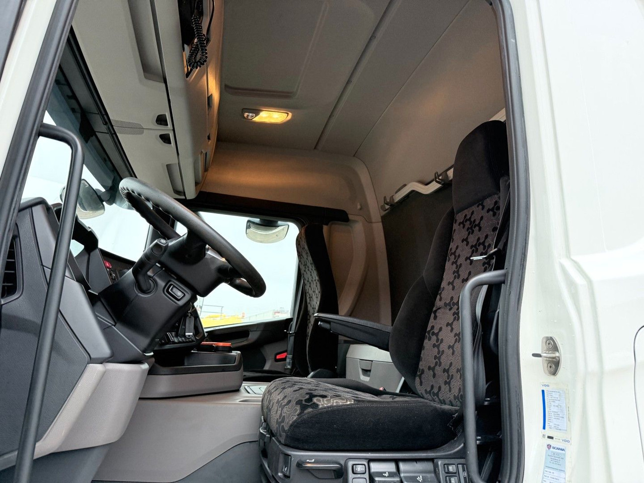 Scania G500 8x4*4 Bucher Recycler 414 - Camion vidangeur: photos 5 Scania G500 8x4*4 Bucher Recycler 414 - Camion vidangeur: photos 5