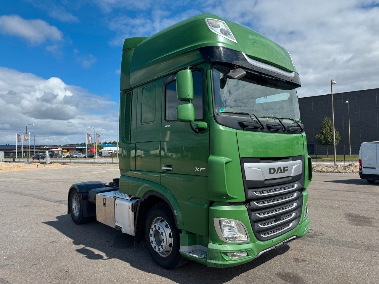 DAF XF 450 4x2 SSC Euro 6 - Tracteur routier: photos 2 DAF XF 450 4x2 SSC Euro 6 - Tracteur routier: photos 2