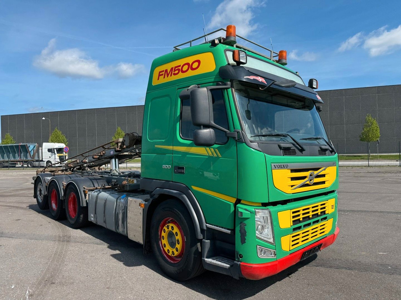 Volvo FM500 8x4*4 HMF Kipper Euro 5 - Camion benne: photos 2 Volvo FM500 8x4*4 HMF Kipper Euro 5 - Camion benne: photos 2