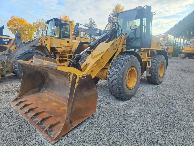 Caterpillar 930G - Chargeuse sur pneus: photos 2 Caterpillar 930G - Chargeuse sur pneus: photos 2