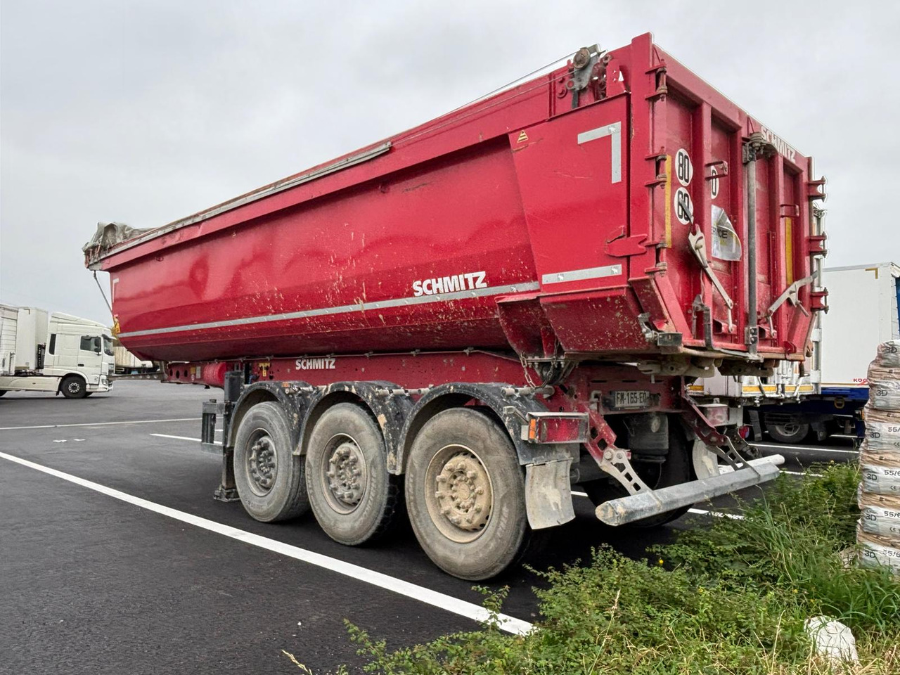 SCHMITZ - Semi-remorque benne: photos 1 SCHMITZ - Semi-remorque benne: photos 1