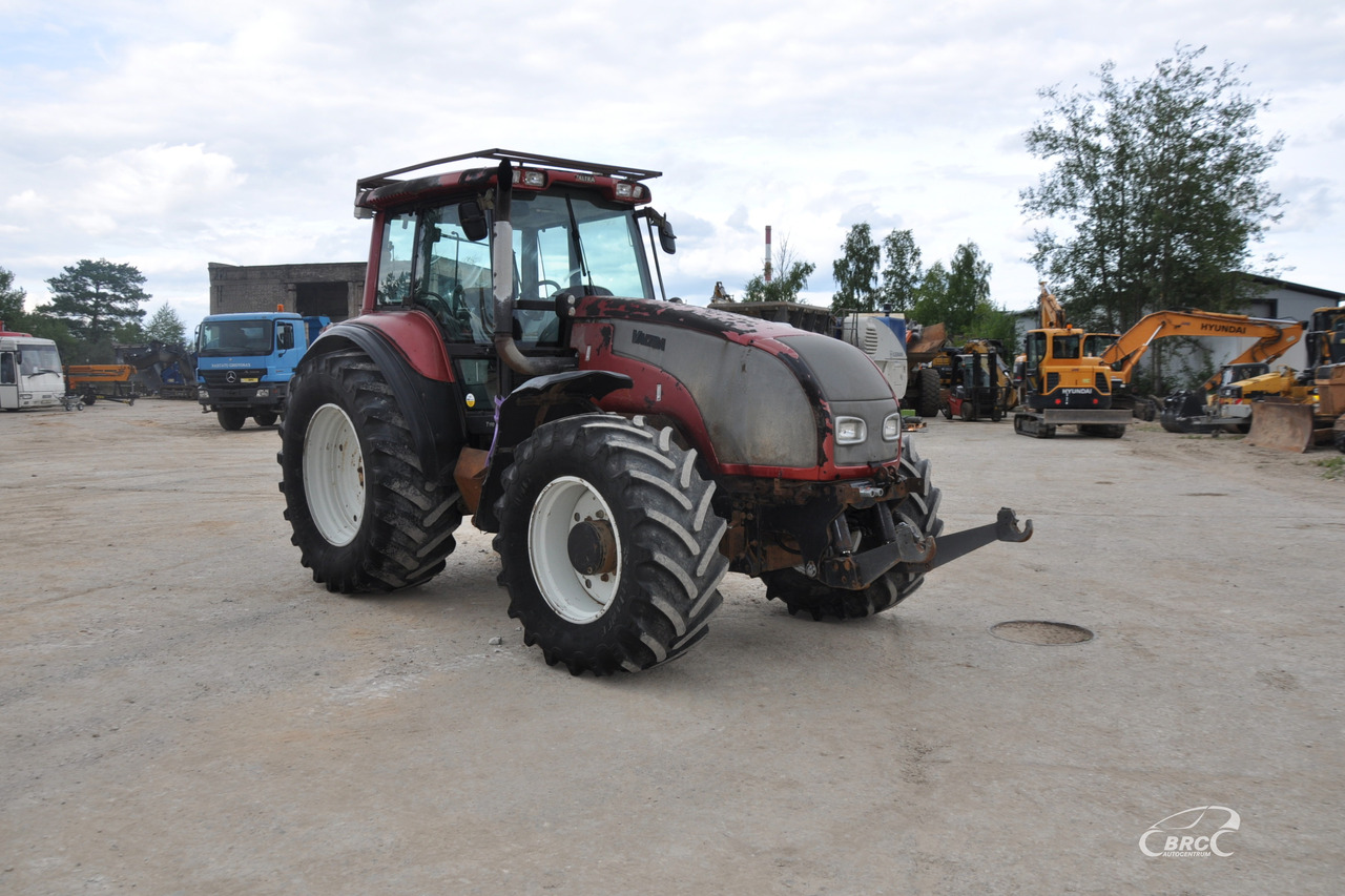 Valtra T190 - Tracteur agricole: photos 2 Valtra T190 - Tracteur agricole: photos 2