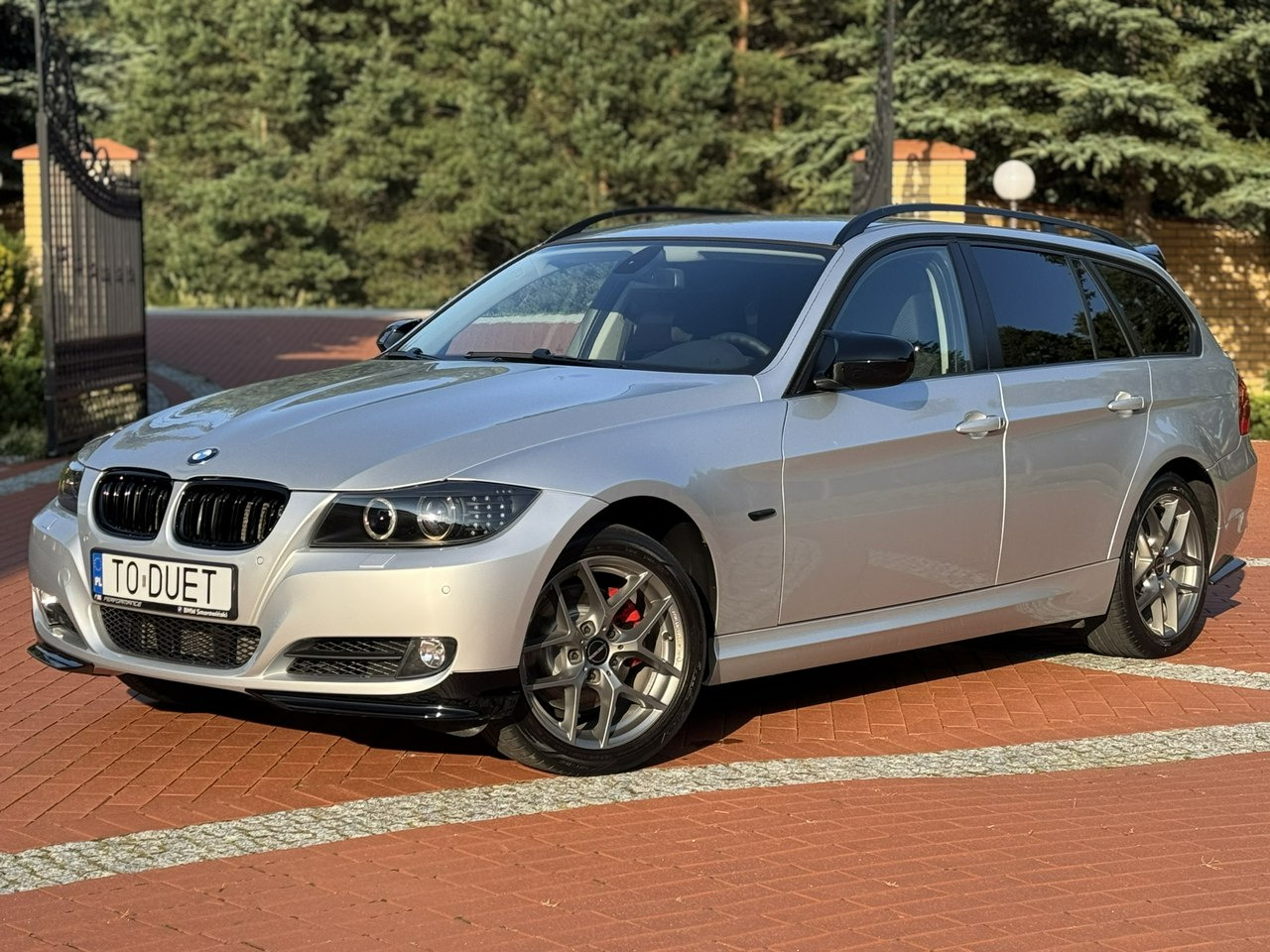 BMW 320 - Voiture break: photos 5 BMW 320 - Voiture break: photos 5