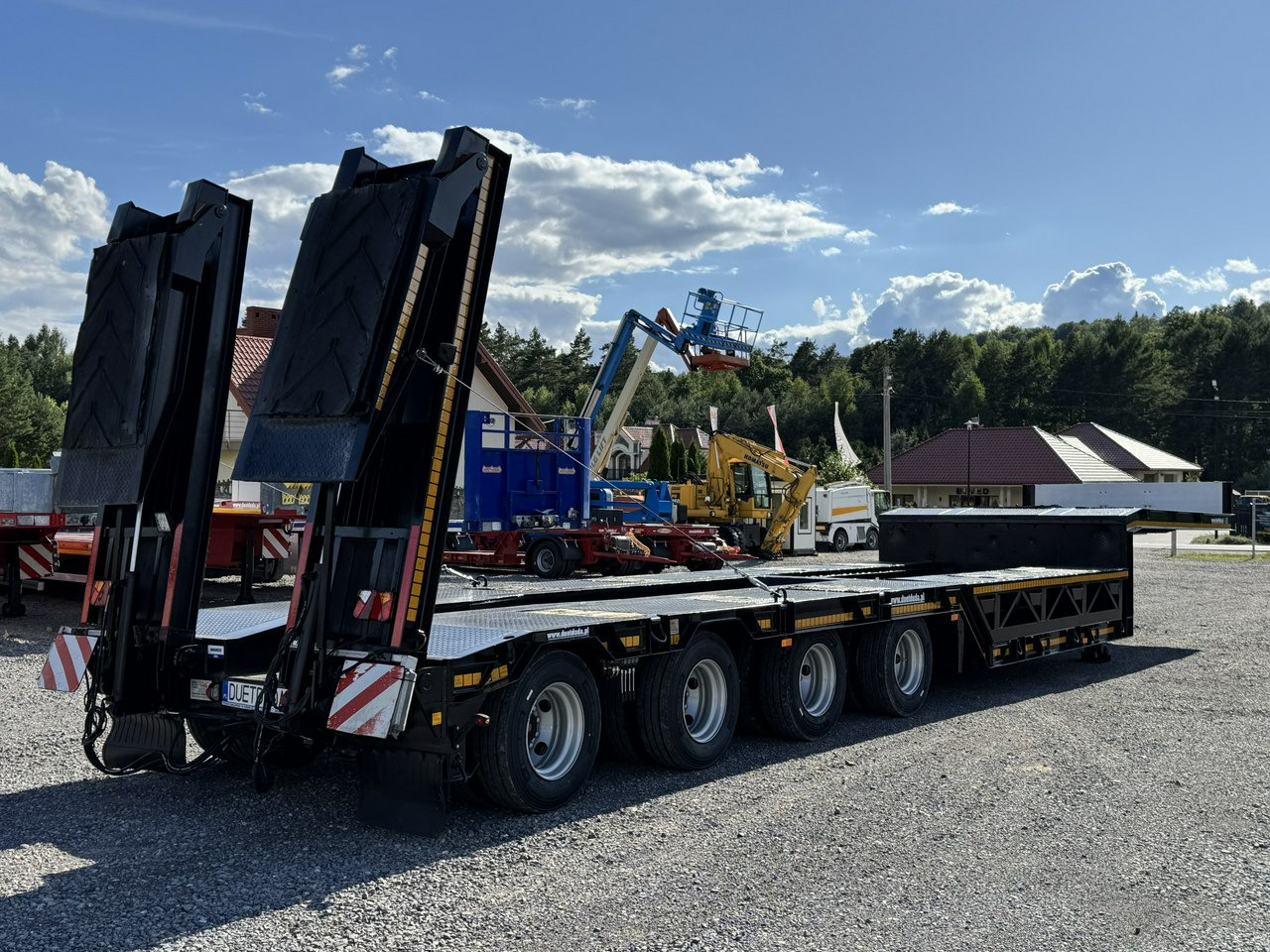 Bodex 4 osiowa NN4J Niskopodwoziówka Niskopodwozie Nowe Opony - Semi-remorque surbaissé: photos 2 Bodex 4 osiowa NN4J Niskopodwoziówka Niskopodwozie Nowe Opony - Semi-remorque surbaissé: photos 2