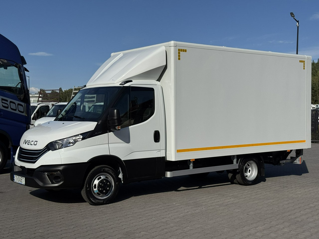 Iveco Daily 35C14 - Fourgon grand volume: photos 3 Iveco Daily 35C14 - Fourgon grand volume: photos 3
