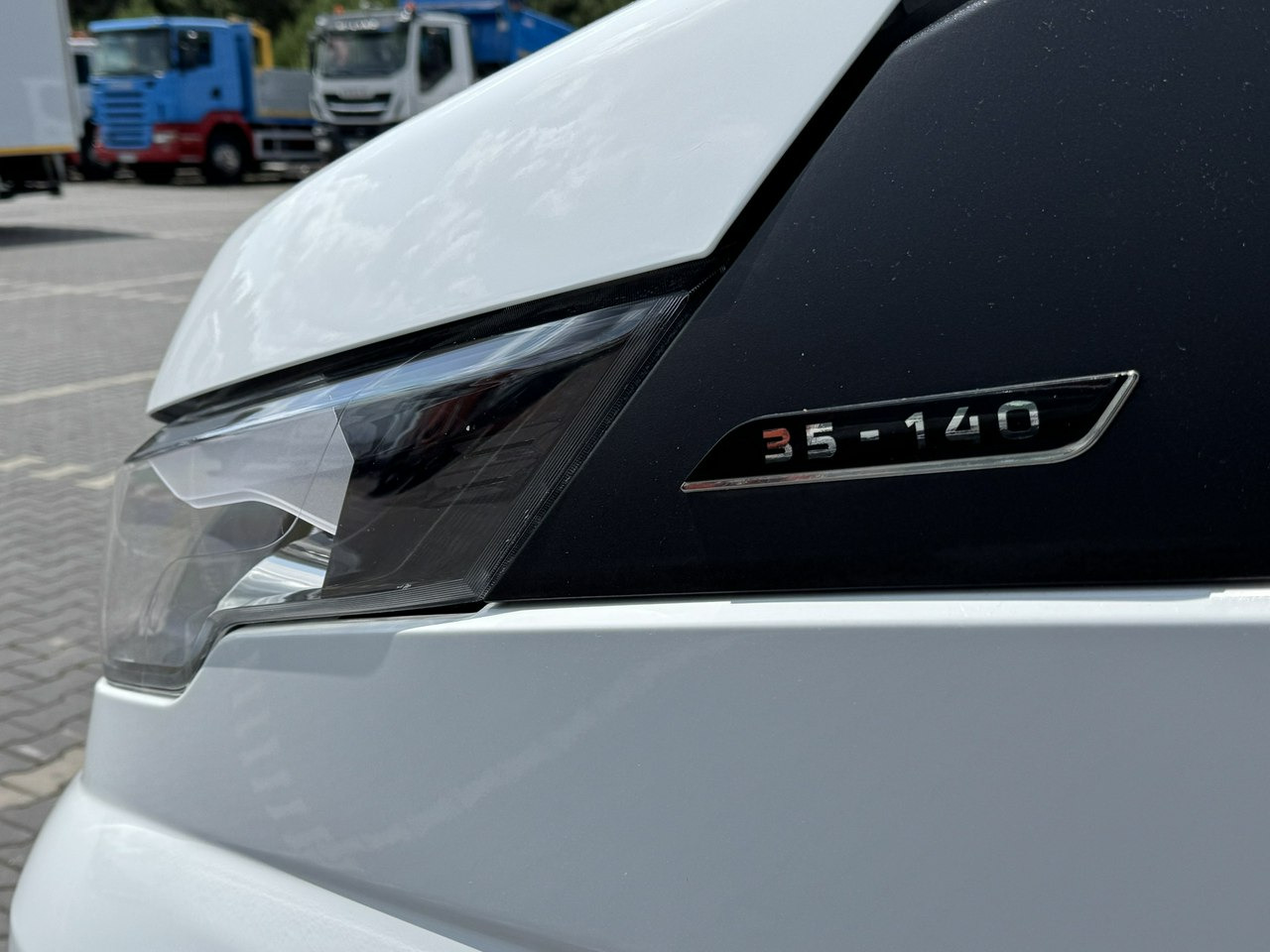 Camion avec nacelle Iveco Daily 35S14: photos 11