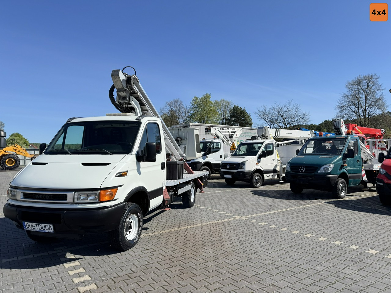 Iveco Daily - Camion avec nacelle: photos 1 Iveco Daily - Camion avec nacelle: photos 1