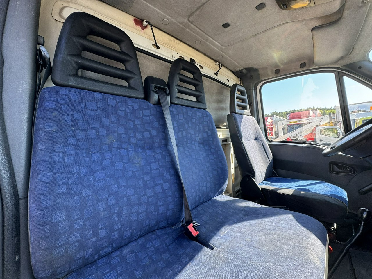 Camion avec nacelle Iveco Daily: photos 29