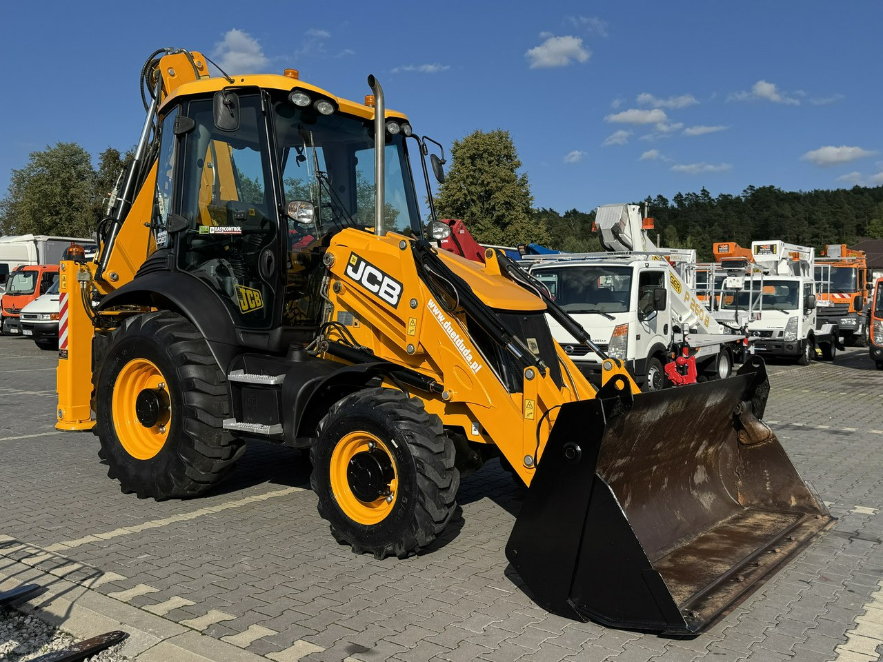 JCB 3CX - Tractopelle: photos 2 JCB 3CX - Tractopelle: photos 2