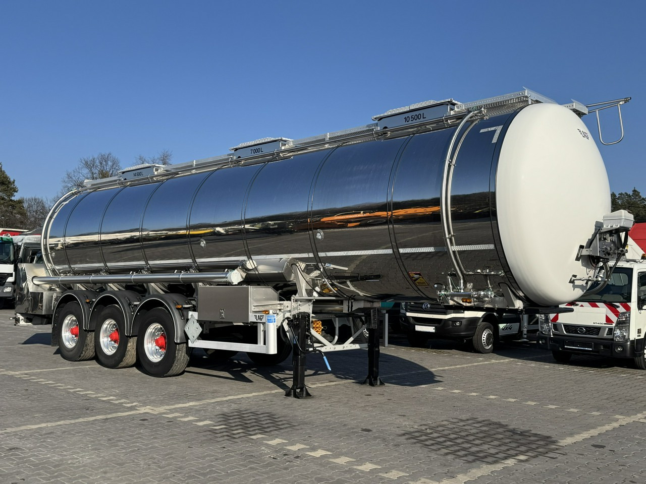 Lag Spożywcza Magyar Izolowana Webasto Pompa Elektryczna do Zrzutu - Semi-remorque citerne: photos 1 Lag Spożywcza Magyar Izolowana Webasto Pompa Elektryczna do Zrzutu - Semi-remorque citerne: photos 1