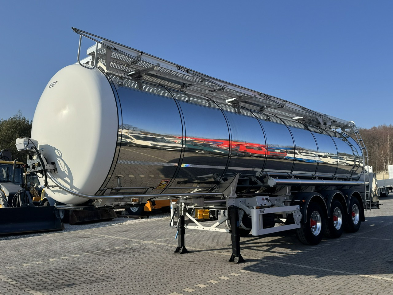 Lag Spożywcza Magyar Izolowana Webasto Pompa Elektryczna do Zrzutu - Semi-remorque citerne: photos 3 Lag Spożywcza Magyar Izolowana Webasto Pompa Elektryczna do Zrzutu - Semi-remorque citerne: photos 3