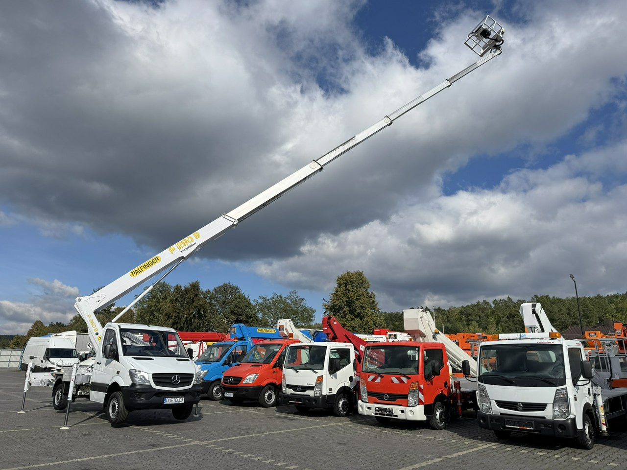 Mercedes Sprinter Zwyżka Podnośnik Koszowy PALFINGER P280 B UDT - Camion avec nacelle: photos 2 Mercedes Sprinter Zwyżka Podnośnik Koszowy PALFINGER P280 B UDT - Camion avec nacelle: photos 2