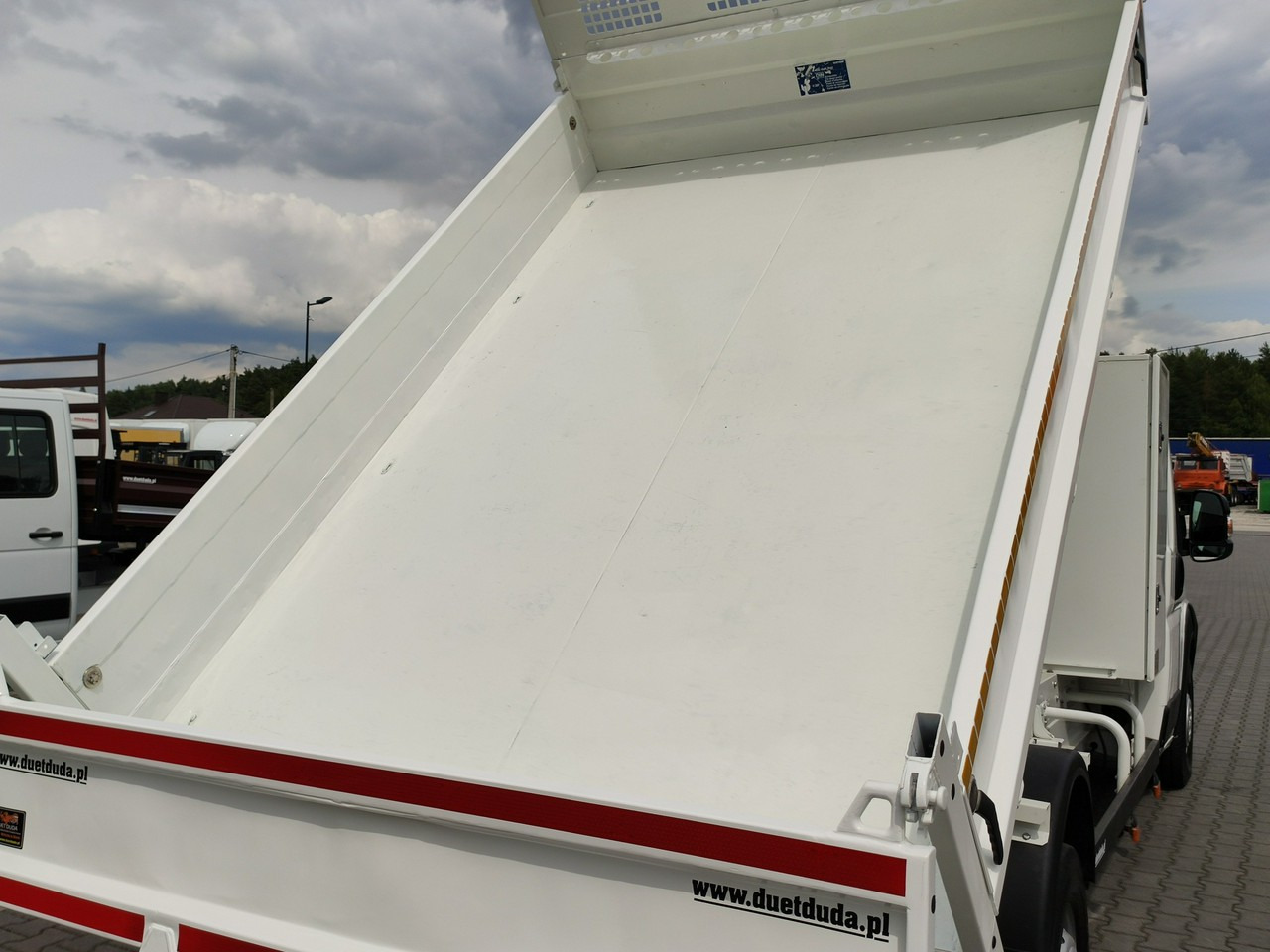 Utilitaire benne Peugeot Boxer: photos 11