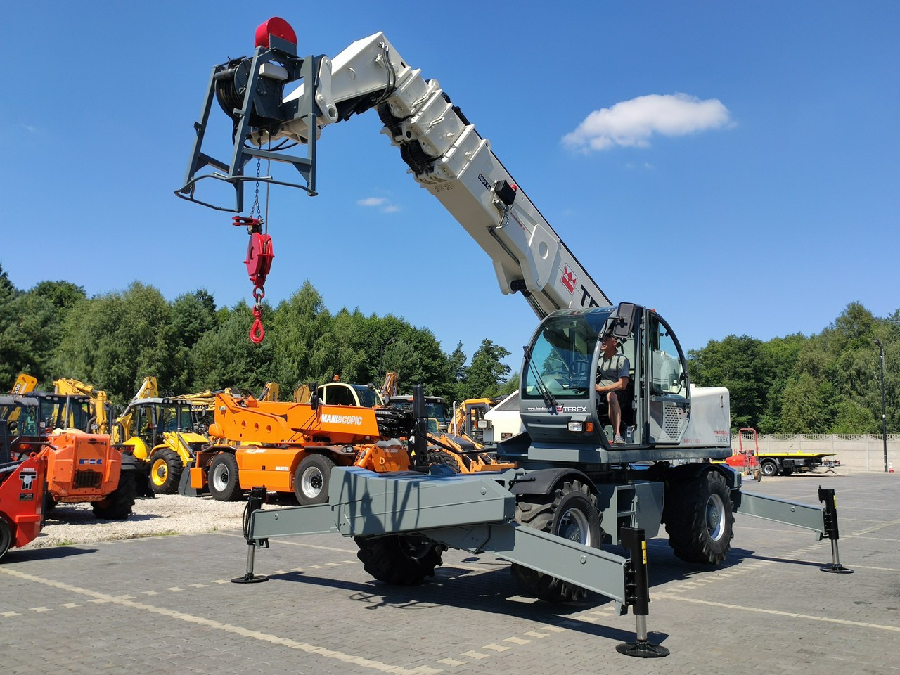 Terex Lift GTH 5022 ROTO Obrotowa Ładowarka Teleskopowa - Chariot télescopique: photos 5 Terex Lift GTH 5022 ROTO Obrotowa Ładowarka Teleskopowa - Chariot télescopique: photos 5