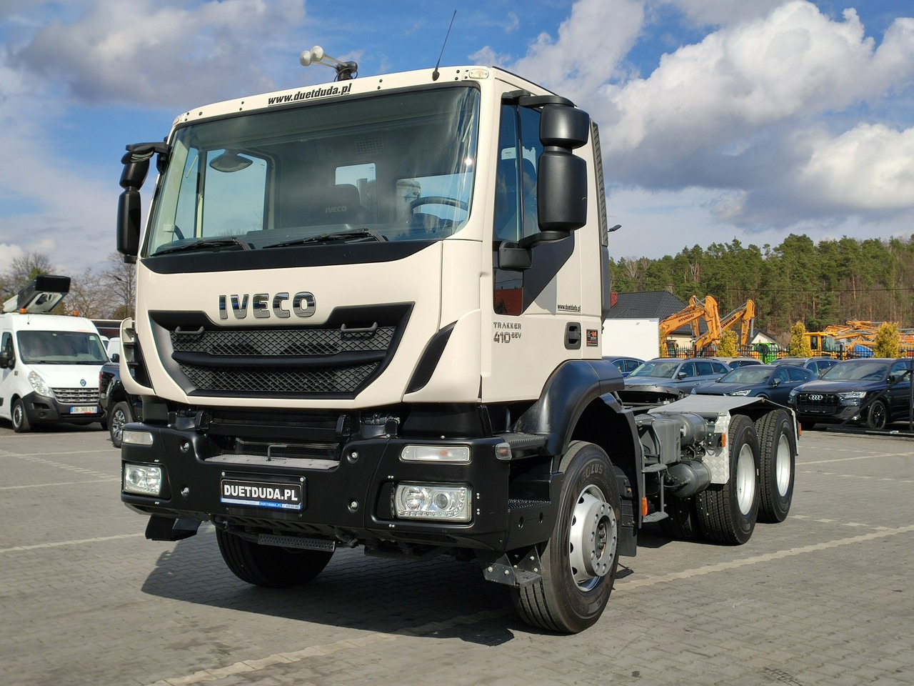 Iveco Trakerr 26.410 6x4 Manual Mały Przebieg tylko-46000km - Tracteur routier: photos 5 Iveco Trakerr 26.410 6x4 Manual Mały Przebieg tylko-46000km - Tracteur routier: photos 5
