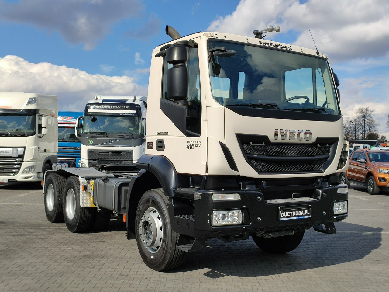 Iveco Trakerr 26.410 6x4 Manual Mały Przebieg tylko-46000km - Tracteur routier: photos 4 Iveco Trakerr 26.410 6x4 Manual Mały Przebieg tylko-46000km - Tracteur routier: photos 4