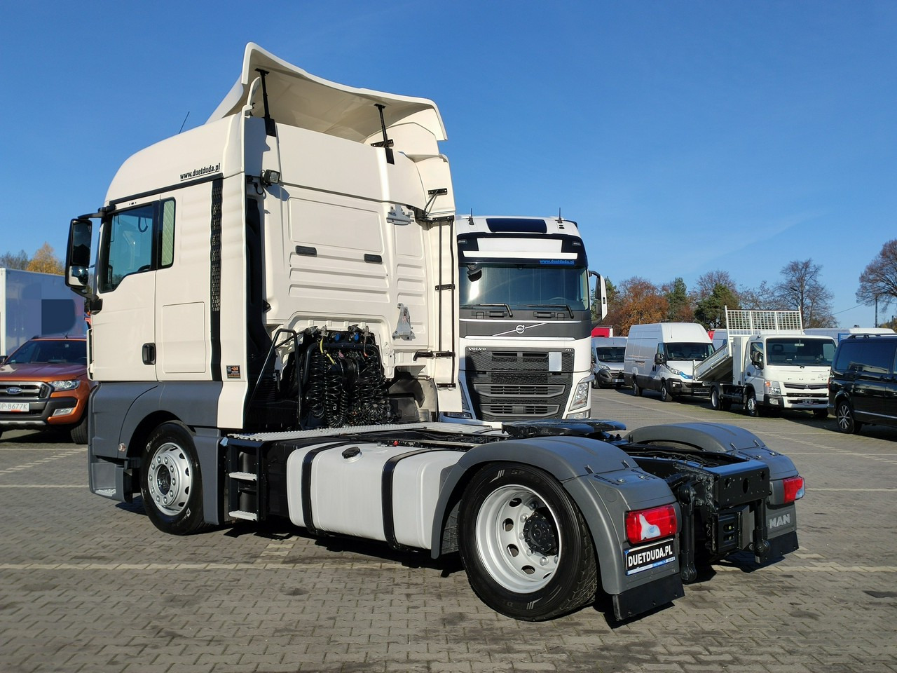 MAN TGX 18.440 Low Deck XLX EURO 6 Retarder SUPER STAN!!! - Tracteur routier: photos 5 MAN TGX 18.440 Low Deck XLX EURO 6 Retarder SUPER STAN!!! - Tracteur routier: photos 5