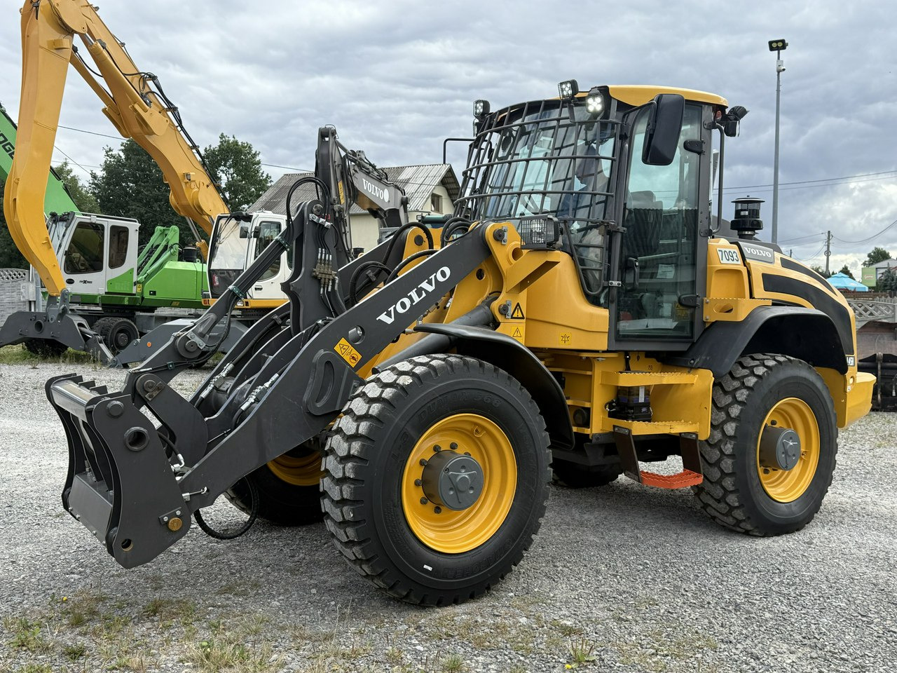 Volvo Waga -10ton WHEEL LOADER L45H Maszyna w Bardzo Dobrym Stanie - Chargeuse sur pneus: photos 2 Volvo Waga -10ton WHEEL LOADER L45H Maszyna w Bardzo Dobrym Stanie - Chargeuse sur pneus: photos 2