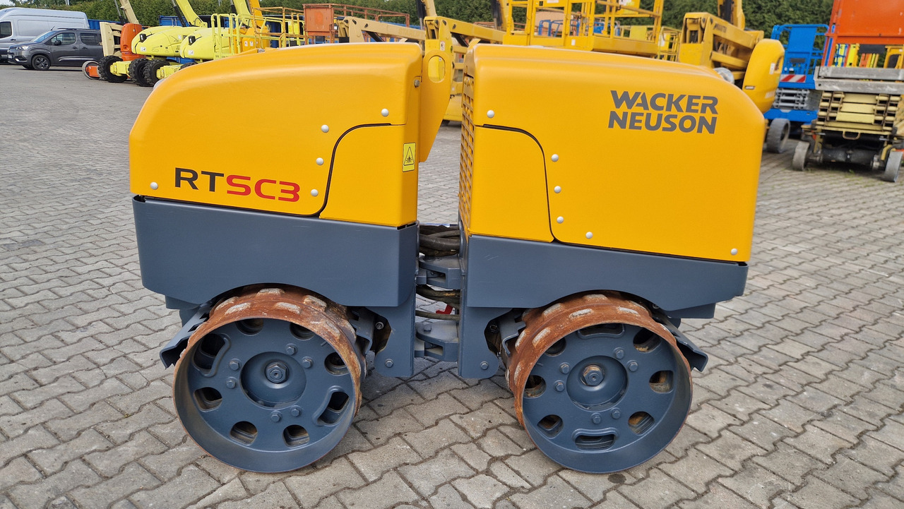 WACKER NEUSON RT SC 3 - Mini compacteur: photos 4 WACKER NEUSON RT SC 3 - Mini compacteur: photos 4